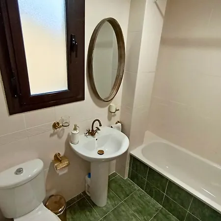 Con Jardin Ideal Familias En Cantabria Entrambasaguas (Entrambasaguas)