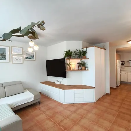 Con Jardin Ideal Familias En Cantabria * Entrambasaguas (Entrambasaguas)