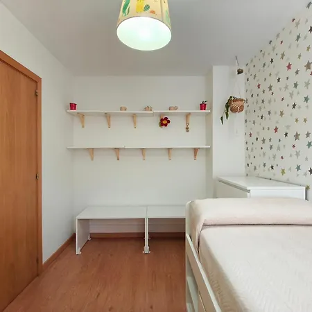 Con Jardin Ideal Familias En Cantabria