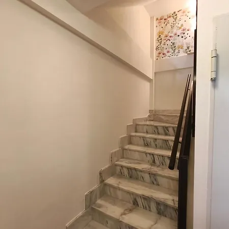 Chalet Con Jardin Ideal Familias En Cantabria Entrambasaguas (Entrambasaguas)