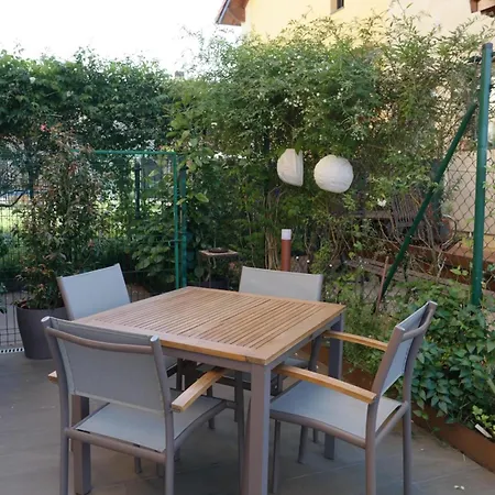 Chalet Con Jardin Ideal Familias En Cantabria Entrambasaguas (Entrambasaguas)