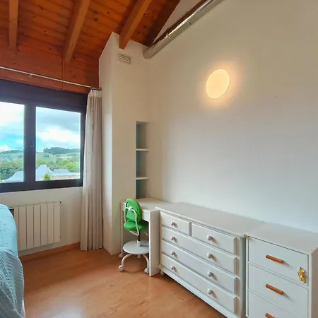 Con Jardin Ideal Familias En Cantabria *